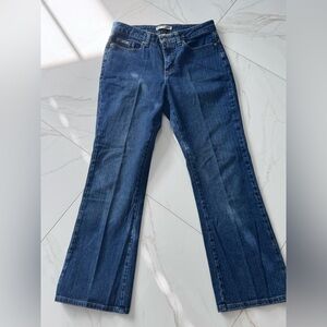 Women’s Lee Natural Bootcut size 8 petite